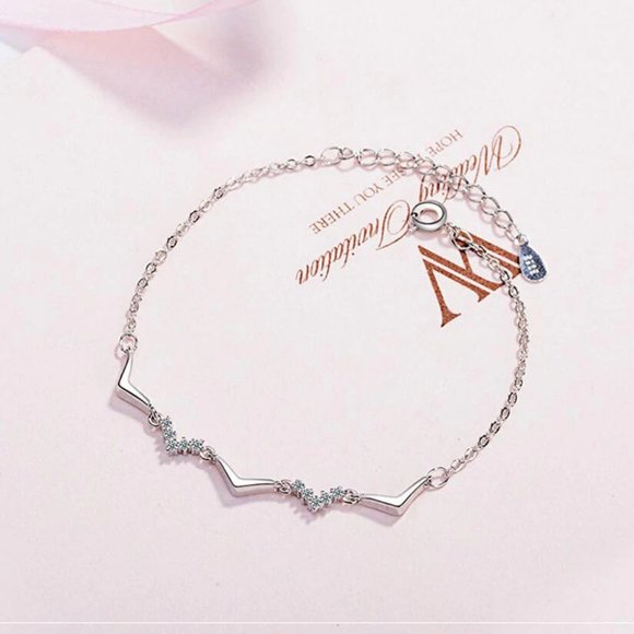 NEW 925 Sterling Silver Diamond Wave Bracelet - Picture 4 of 6